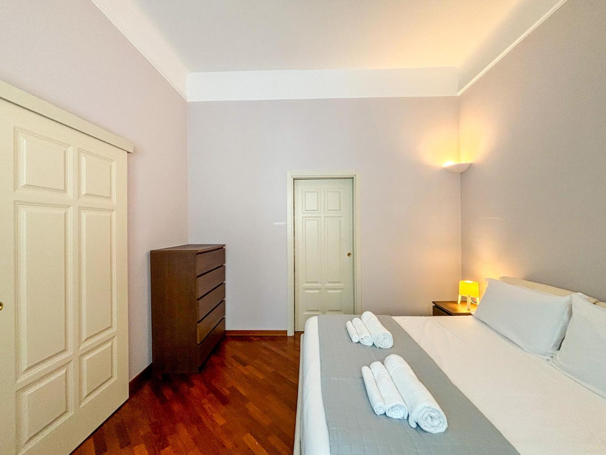 Apartamento Nel Cuore Di Via Tortona *
